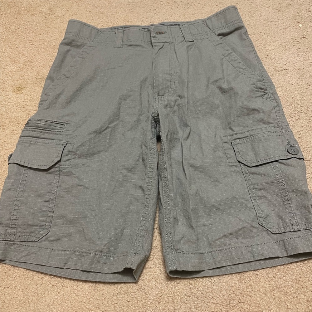 Men's Gray Cargo Shorts（ size: 30)